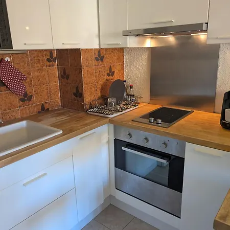 Apartment Superbe T2 A 3mn A Pied De La De Cap Long *