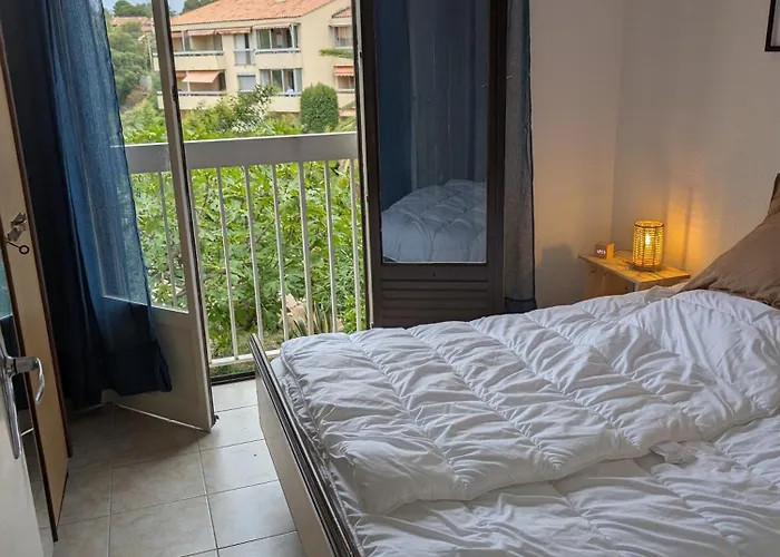 Superbe T2 A 3mn A Pied De La De Cap Long * Saint-Raphaël