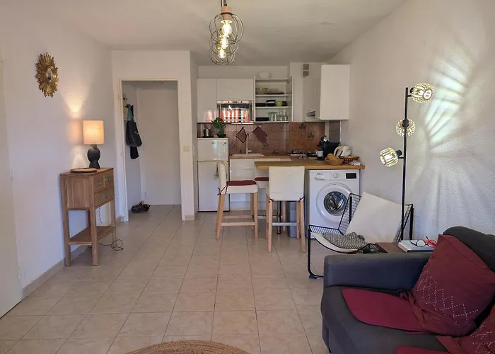 Superbe T2 A 3mn A Pied De La De Cap Long Apartment Saint-Raphael (Var)